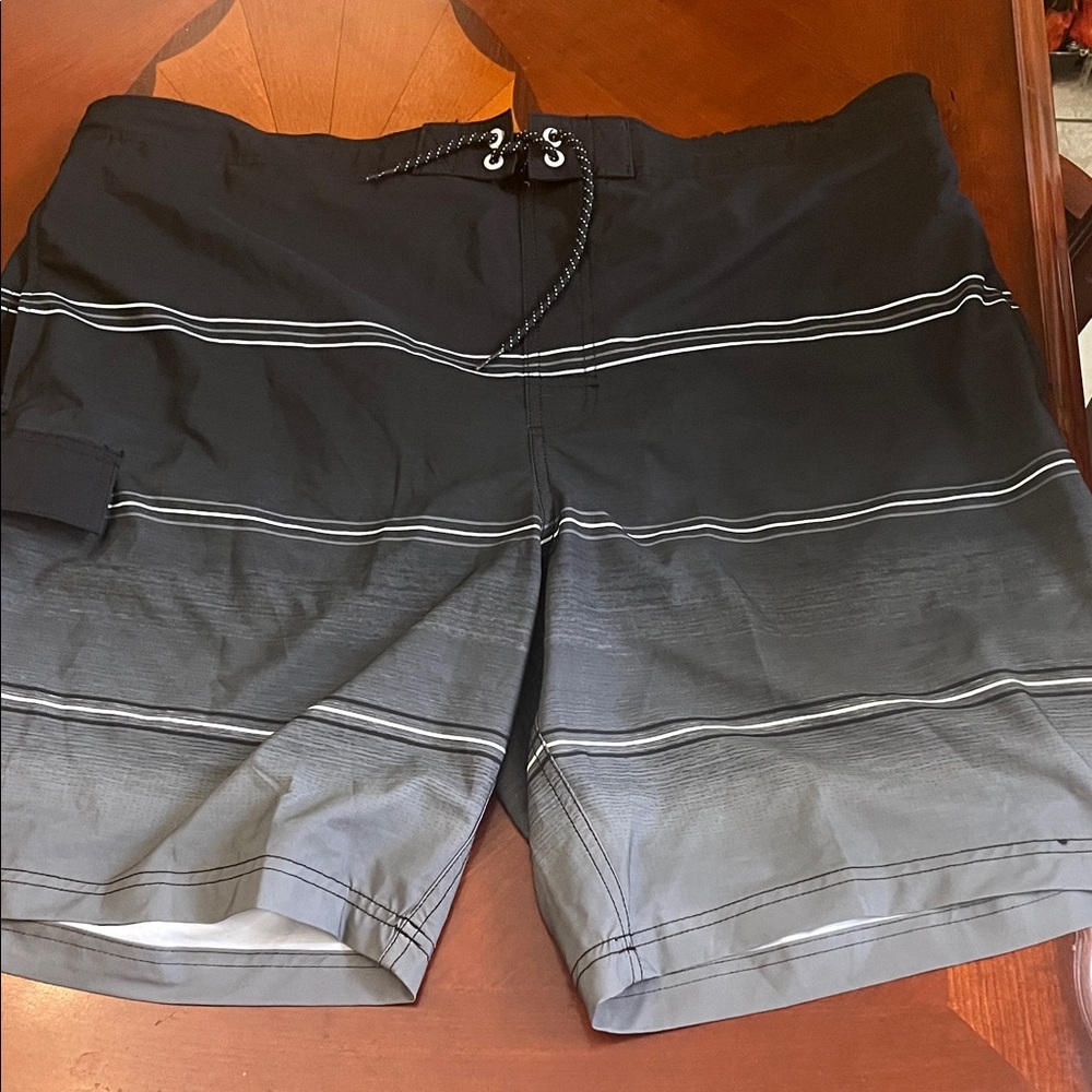 Men's Black Gradient Stripe Swim Trunks
